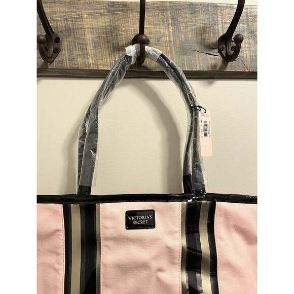 VICTORIA SECRET TOTE BAG SIGNATURE STRIPES PINK/BLACK With Wristlet NEW - Picture 4 of 11